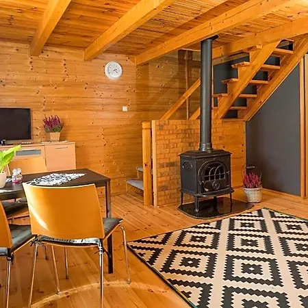Lodge Letniskowy *